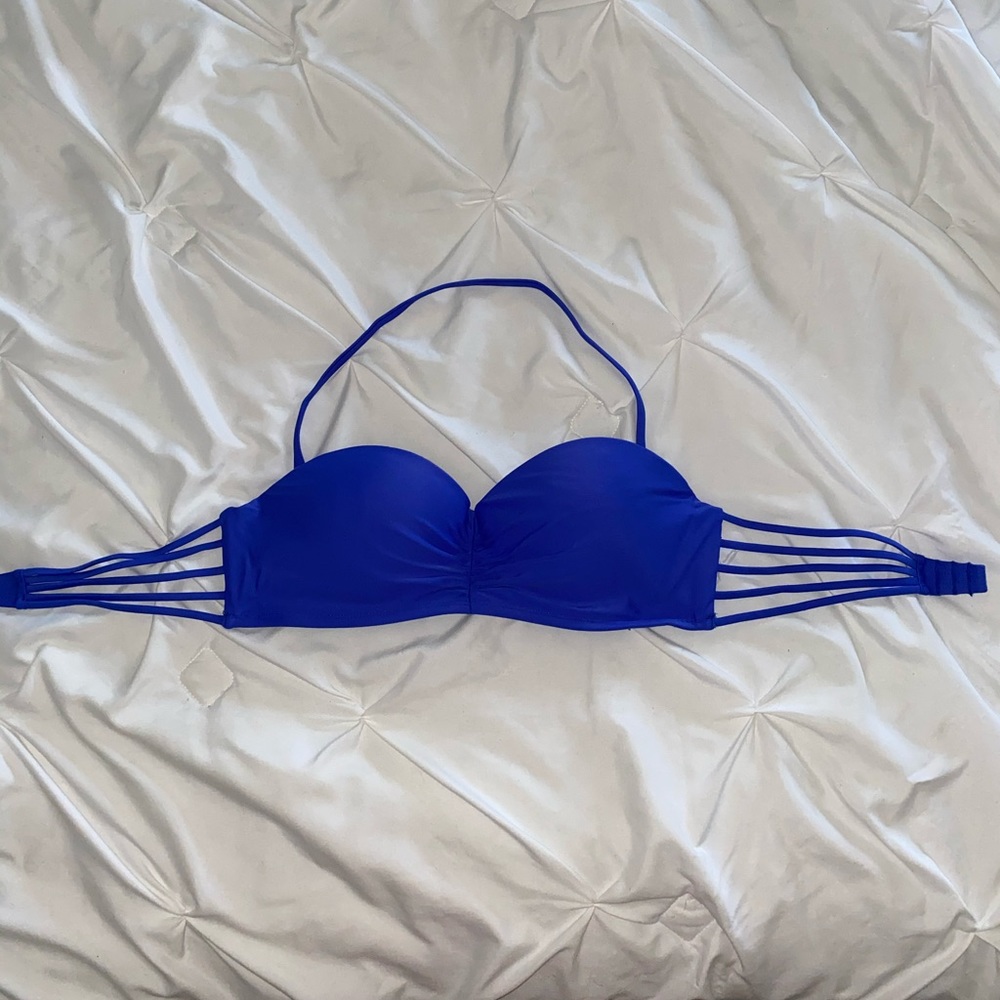 Women’s bikini top